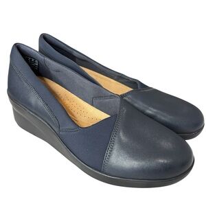 Clarks Suttyn Walk Wedge Navy Blue Leather Comfort Shoe Size 8.5 Round Toe  NEW